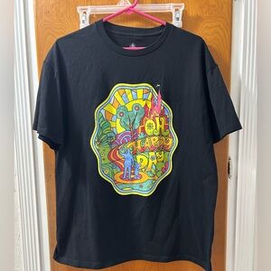 Disney Black 'Oh Happy Day' Graphic Tee